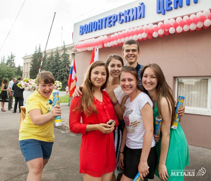 Добровольцы помогут | Фотография 1