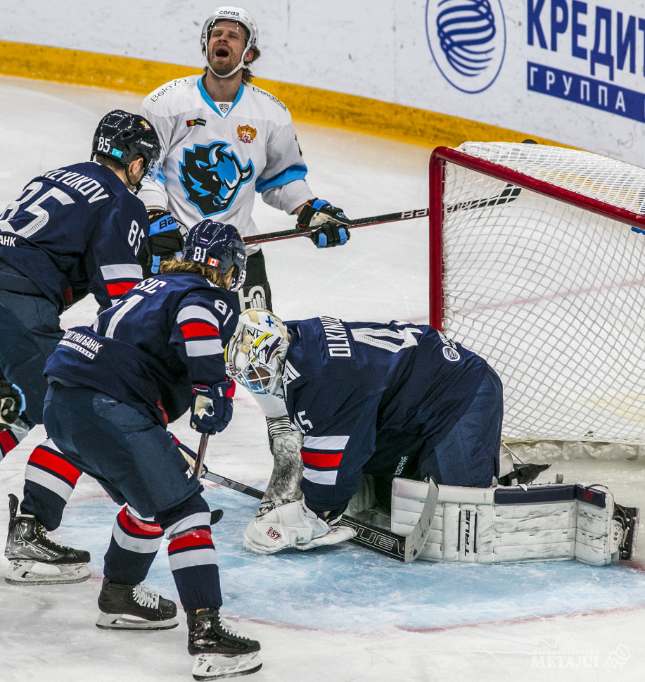 Вчера «Металлург» совершил такое же хоккейное чудо как восемь лет назад – в свой чемпионский сезон.(фото 14)