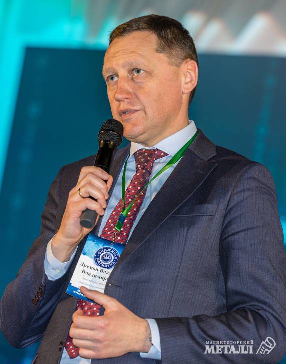 Владимир Дремов