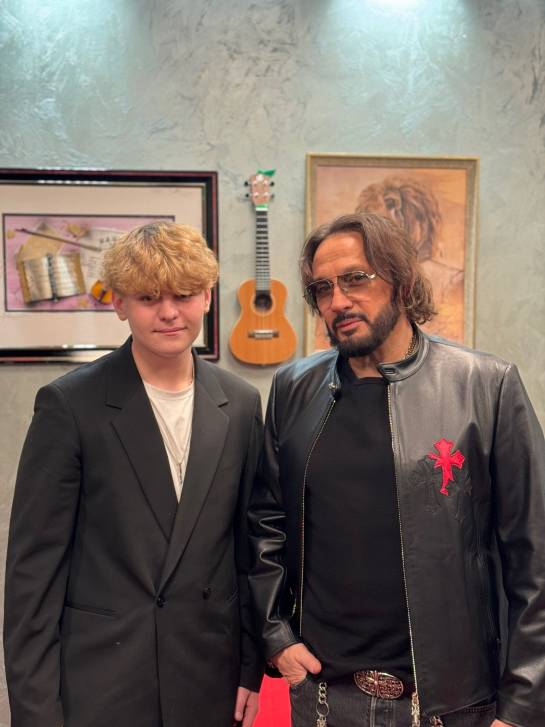 Кирилл Тепляков, Стас Михайлов