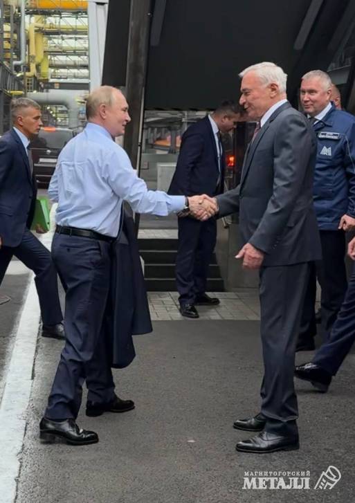 Президент посетил коксовую батарею № 12 | Фотография 5