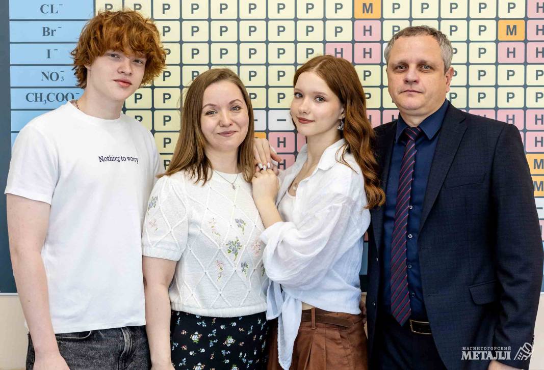 Леонид, Ксения, Полина и Михаил Вараксины
