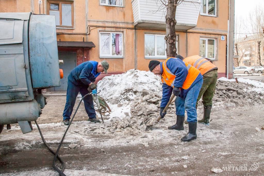 Снега мало, а работы много | Фотография 1