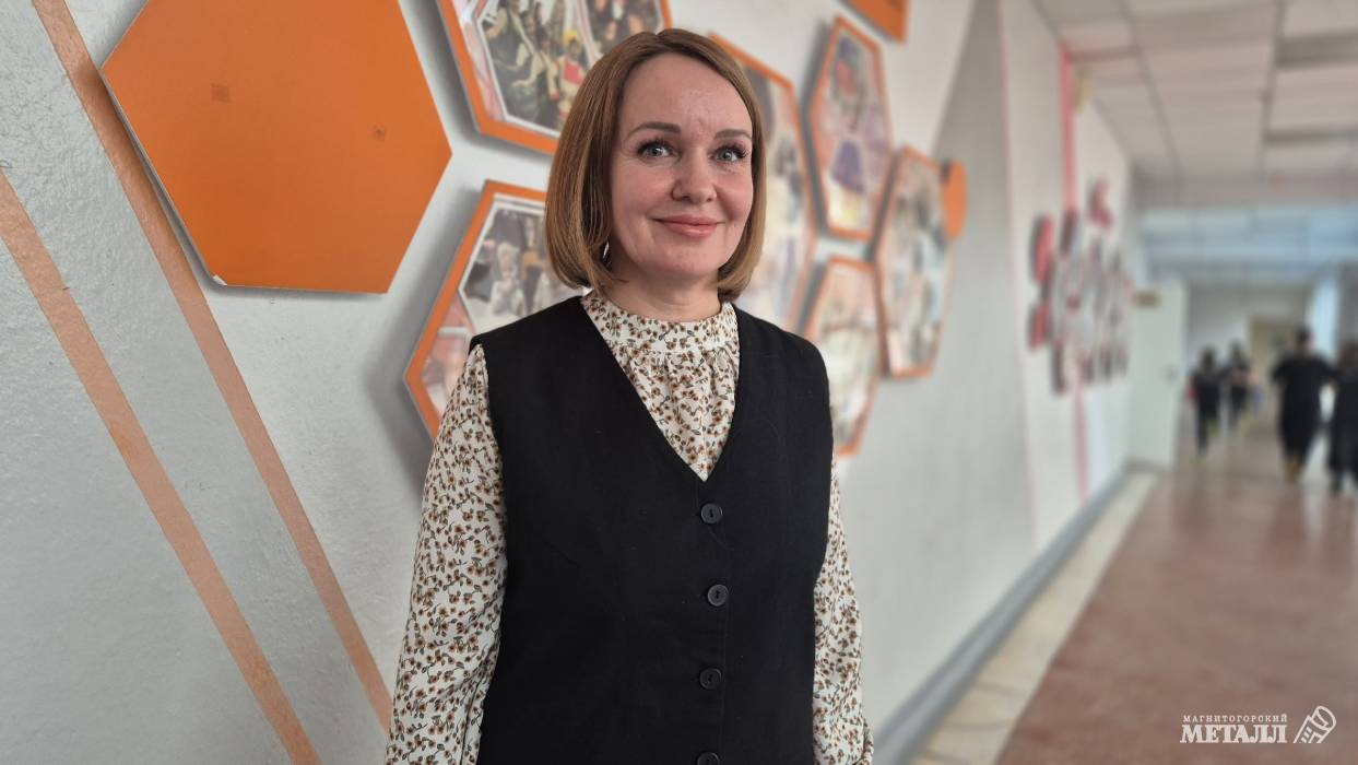 Елена Попова