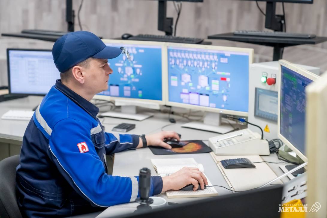 ММК выплавил 900-миллионную тонну стали | Фотография 45