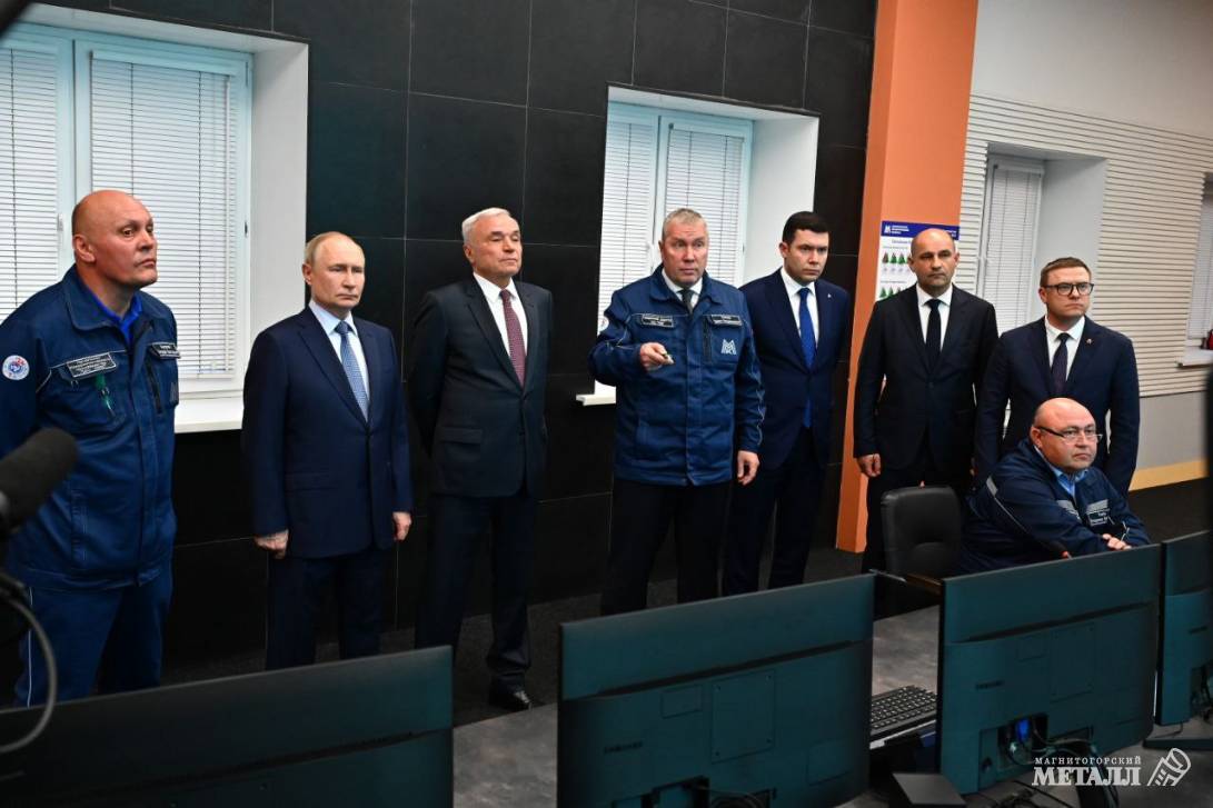 Президент посетил коксовую батарею № 12 | Фотография 2