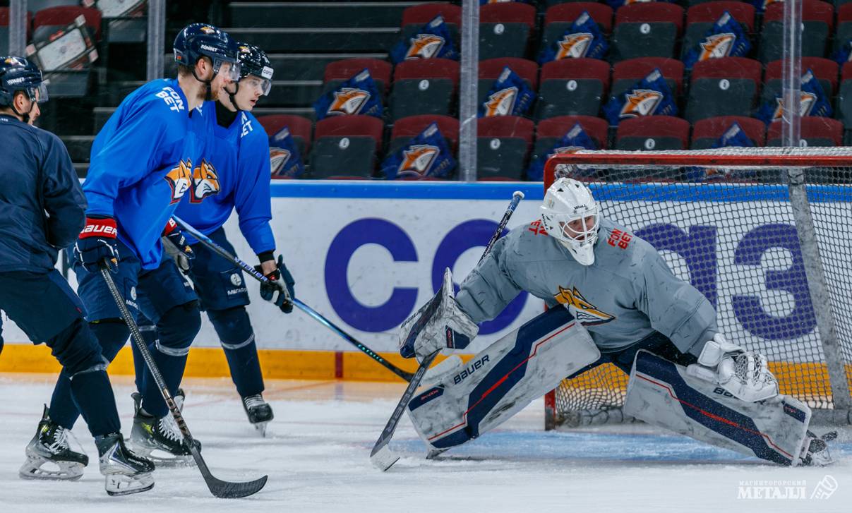 Восточная классика: противостояние и подарки болельщикам | Фотография 17