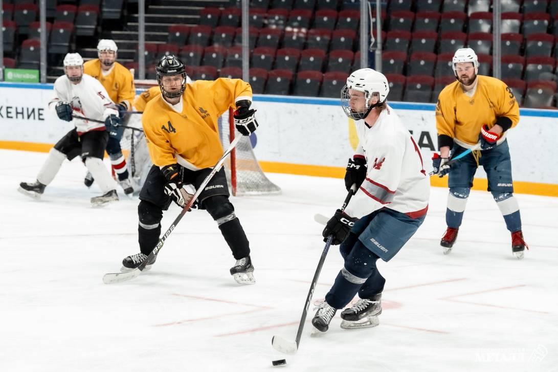 Борьба за шайбу | Фотография 25