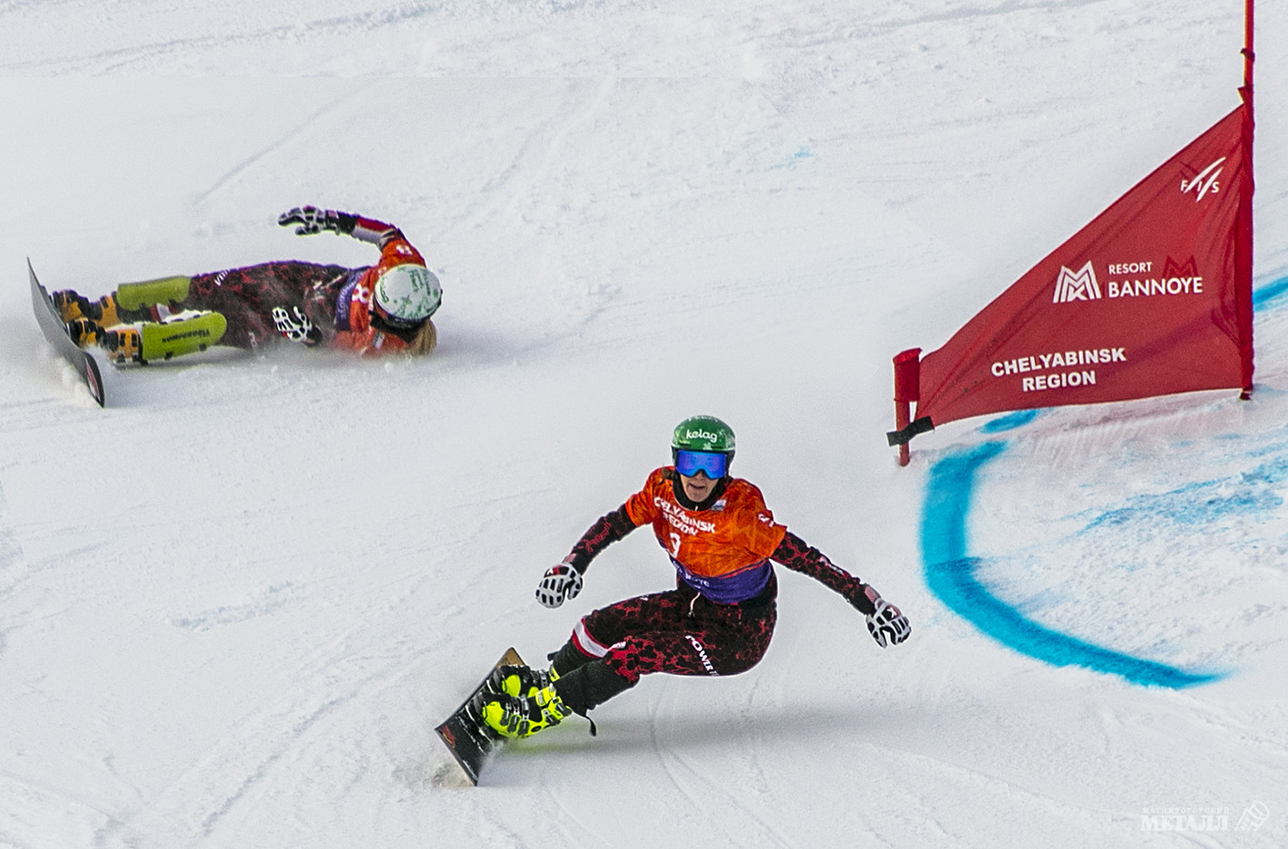 Для сборной России по сноуборду первый день первого этапа Кубка мира, который третий раз принимает горнолыжный центр «Металлург – Магнитогорск», прошёл удачно: одно золото и одна бронза.(фото 10)