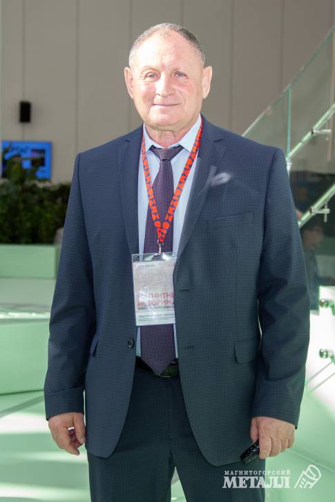 Михаил Абрамзон
