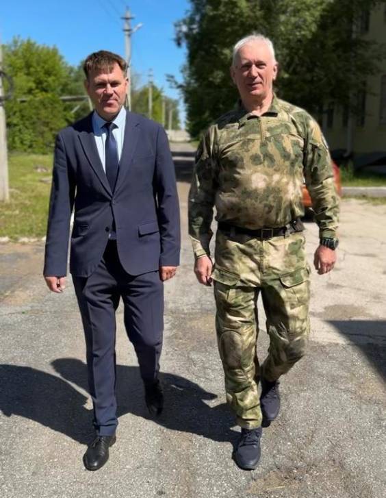 Павел Шестаков, Владимир Головачёв