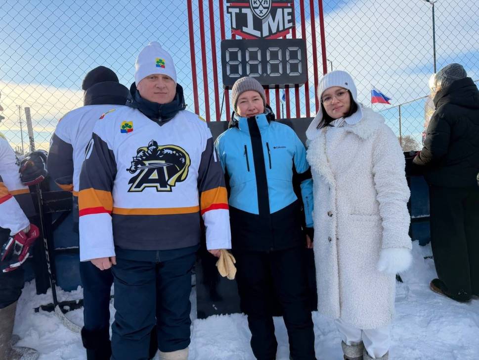 Жаркие встречи на льду | Фотография 4