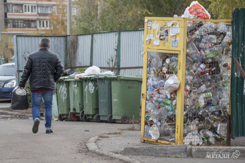 Не мешай работе мусоровоза | Фотография 1