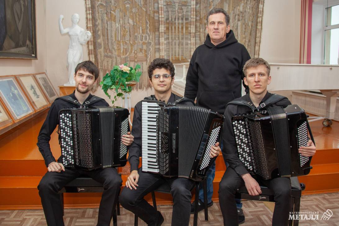 Золотые баяны Магнитки | Фотография 1