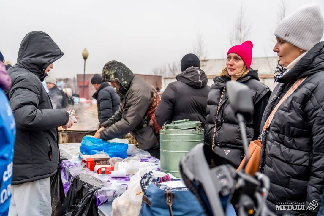 Поддержка бойцов – в любую погоду | Фотография 15