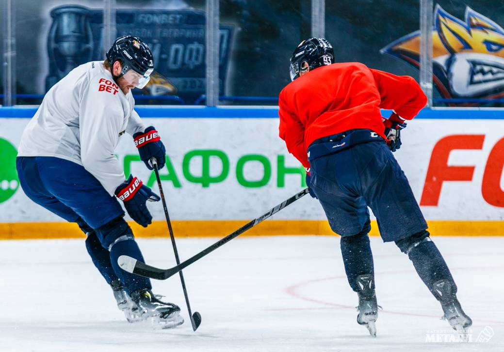 Восточная классика: противостояние и подарки болельщикам | Фотография 32