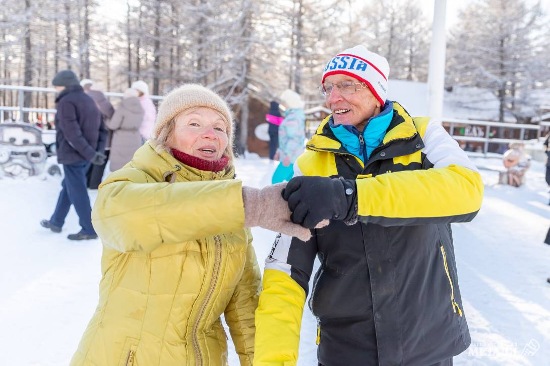 В сиянье снега и улыбок | Фотография 48