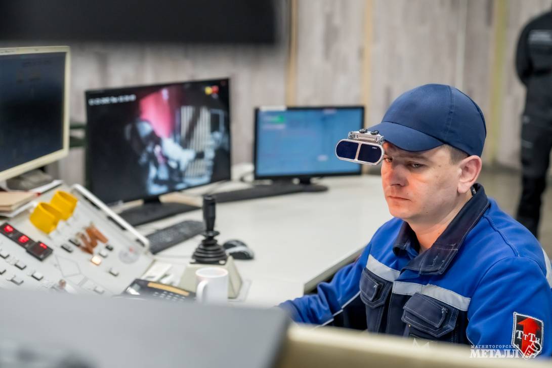 ММК выплавил 900-миллионную тонну стали | Фотография 44