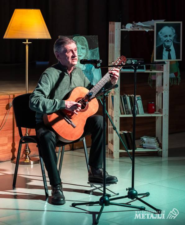 Виктор Мельников