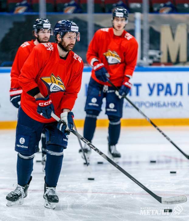 Восточная классика: противостояние и подарки болельщикам | Фотография 33