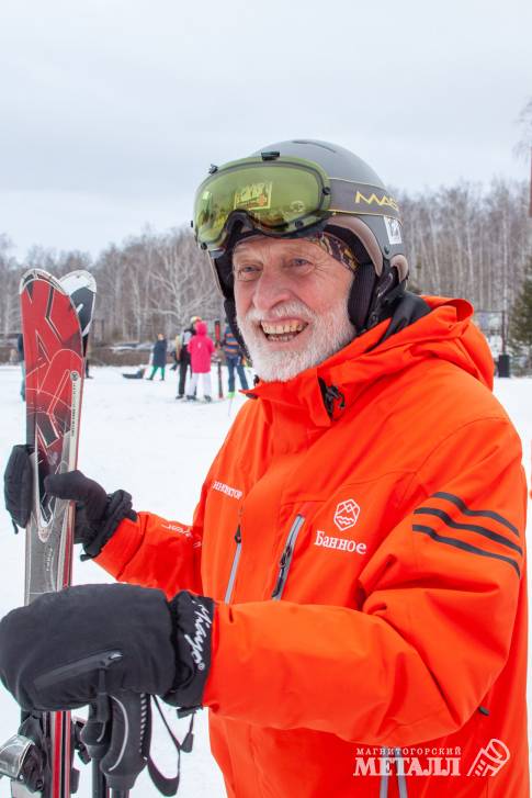 Йети мчится по склону | Фотография 3