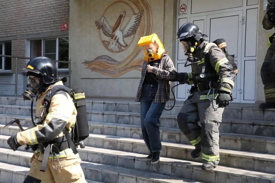 И пусть на деле не пригодится | Фотография 2