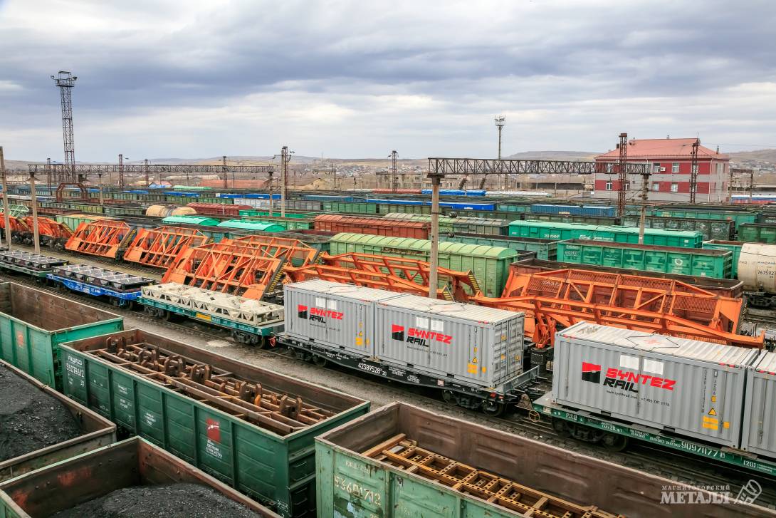 От дисциплины железнодорожных перевозок зависит экономическая стабильность ММК, уверен Сергей Зябко.(фото 2)