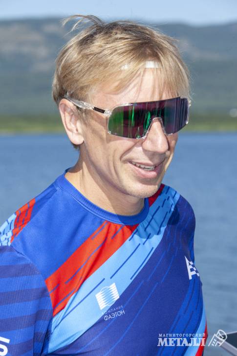 Александр Леднев