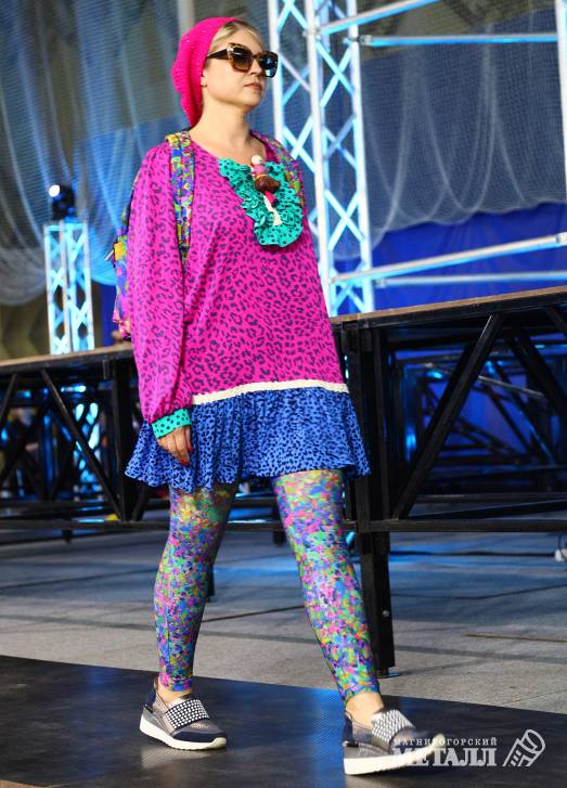 В Магнитогорске прошёл традиционный международный фестиваль моды и музыки «Половодье».<br />
(фото 12)