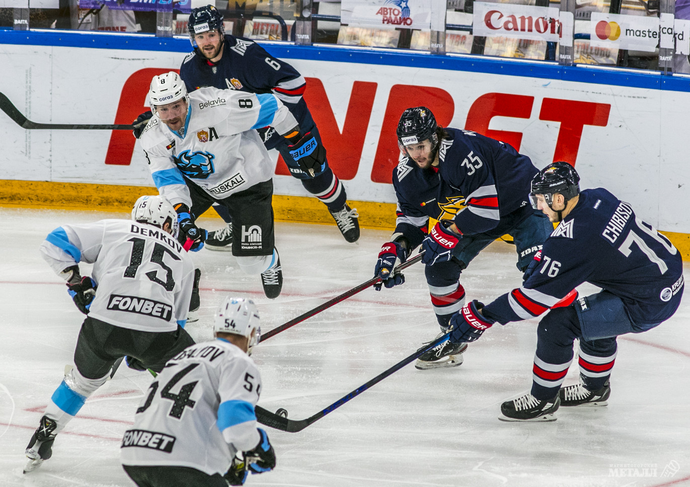 Вчера «Металлург» совершил такое же хоккейное чудо как восемь лет назад – в свой чемпионский сезон.(фото 18)