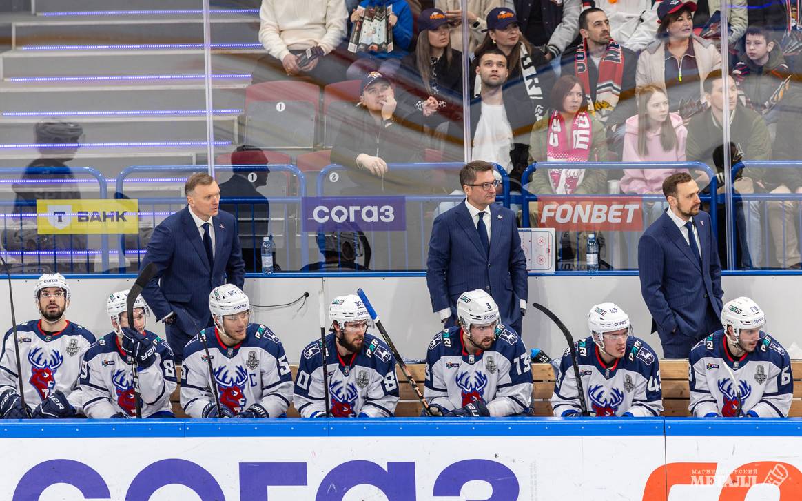 Чудеса хоккейной эквилибристики | Фотография 19