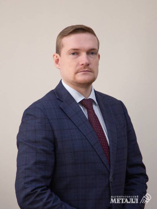 Антон Артемов