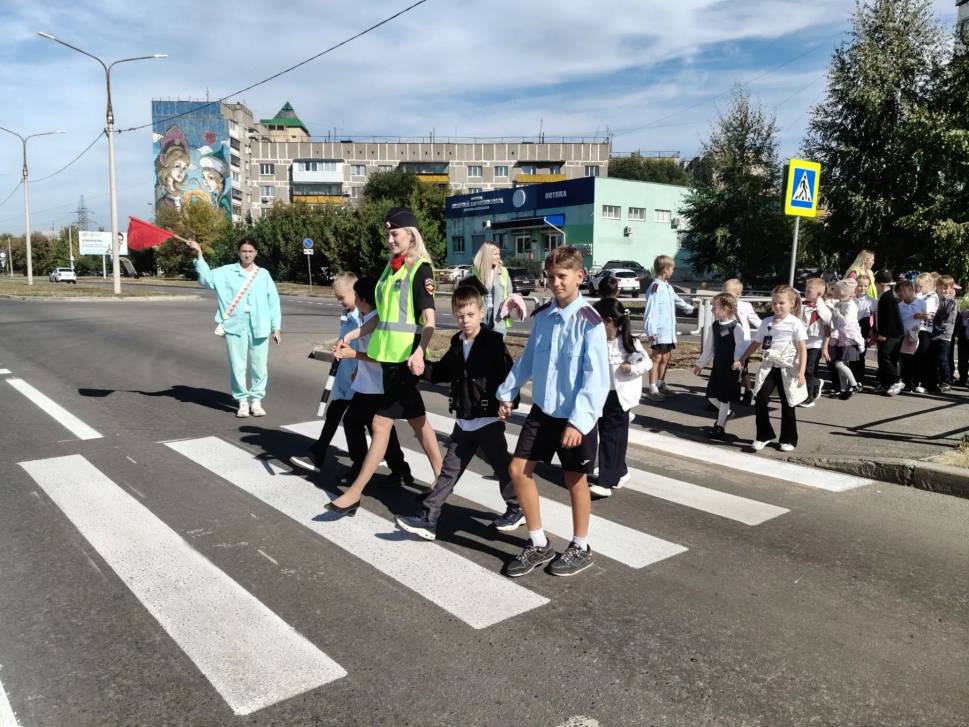 Пешеходная экскурсия для первоклассников | Фотография 1