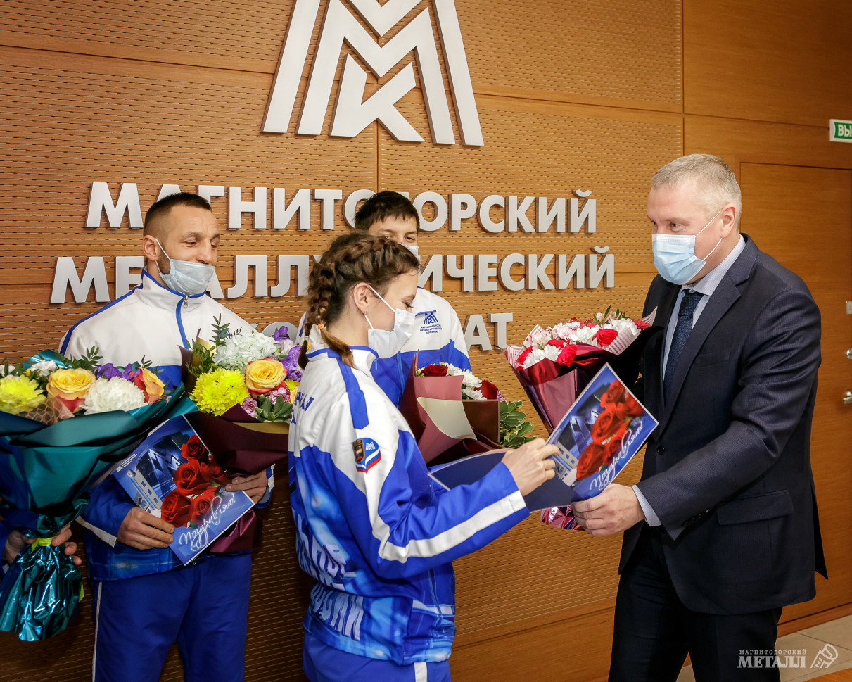Именно так называют ММК члены команды ГТО, составленной из атлетов спортклуба «Металлург-Магнитогорск».<br />
(фото 3)