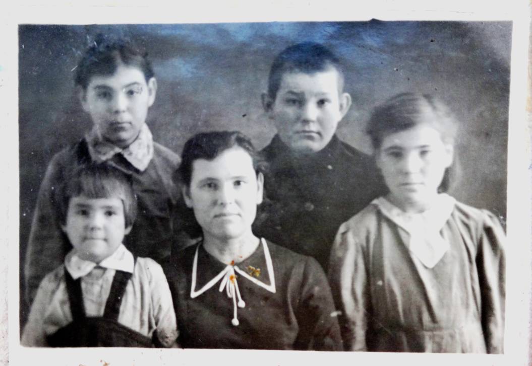 Детство и юность в Среднеуральском посёлке  | Фотография 2