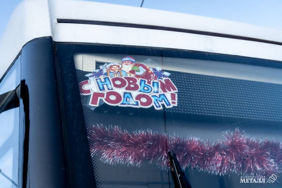 Шёл по улице трамвай… новогодний | Фотография 2