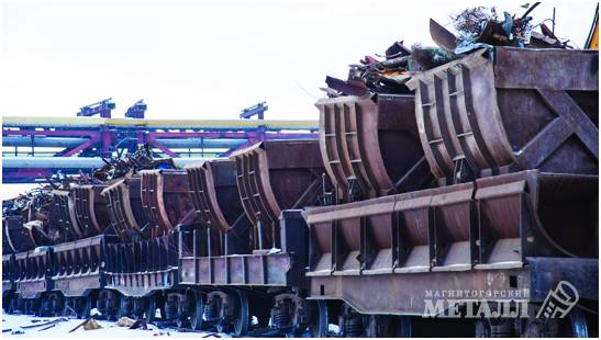 Металлический лом в совках