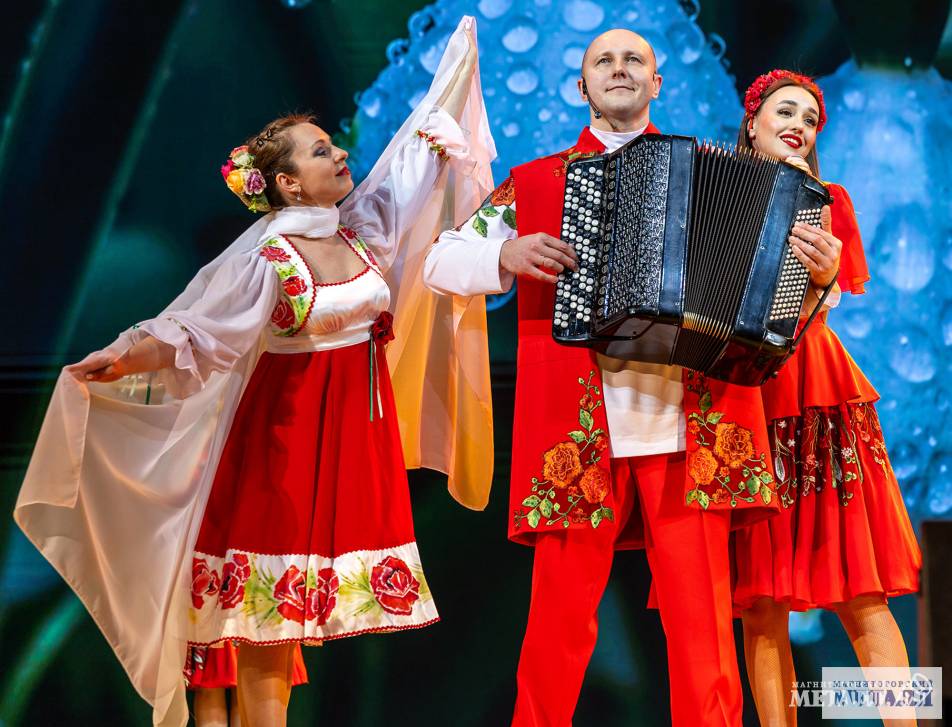 Праздник восхищения женщинами | Фотография 21