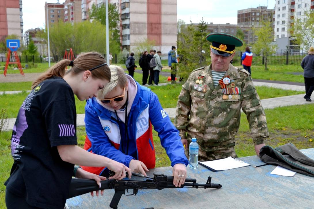 Настоящие мальчики и девочки города трудовой доблести | Фотография 3