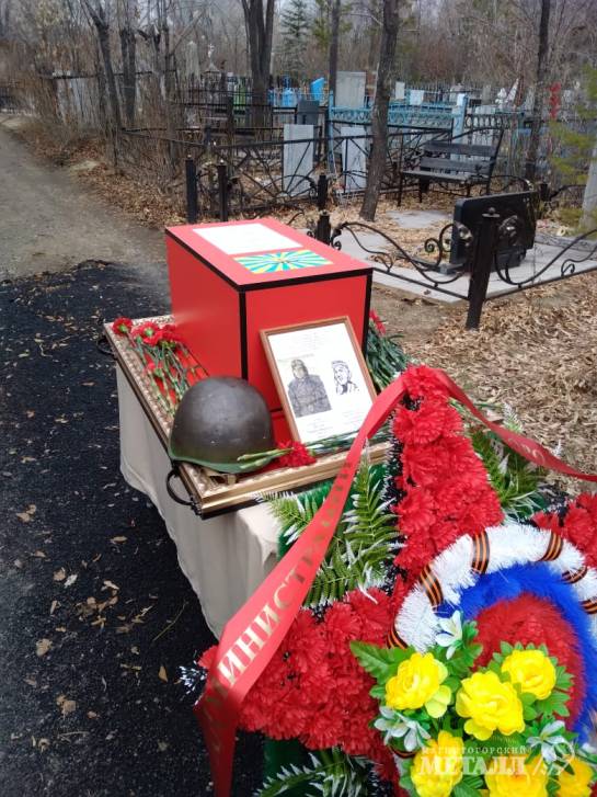В Магнитогорске захоронили останки молодого лётчика Михаила Дылдина, погибшего 23 февраля 1943 года.<br />
(фото 20)