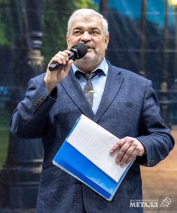 Олег Садкеев