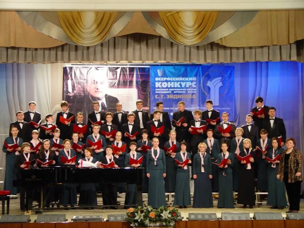 Сохранение традиций и новые имена | Фотография 1