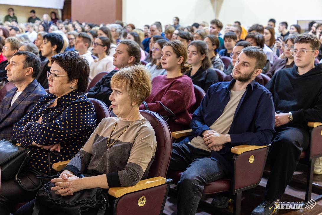 Искусство, поддерживаемое  производством | Фотография 5