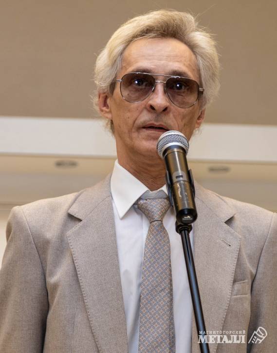 Эдуард Медер