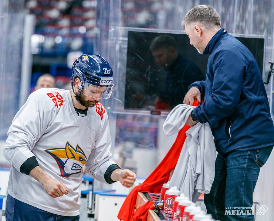 Восточная классика: противостояние и подарки болельщикам | Фотография 21