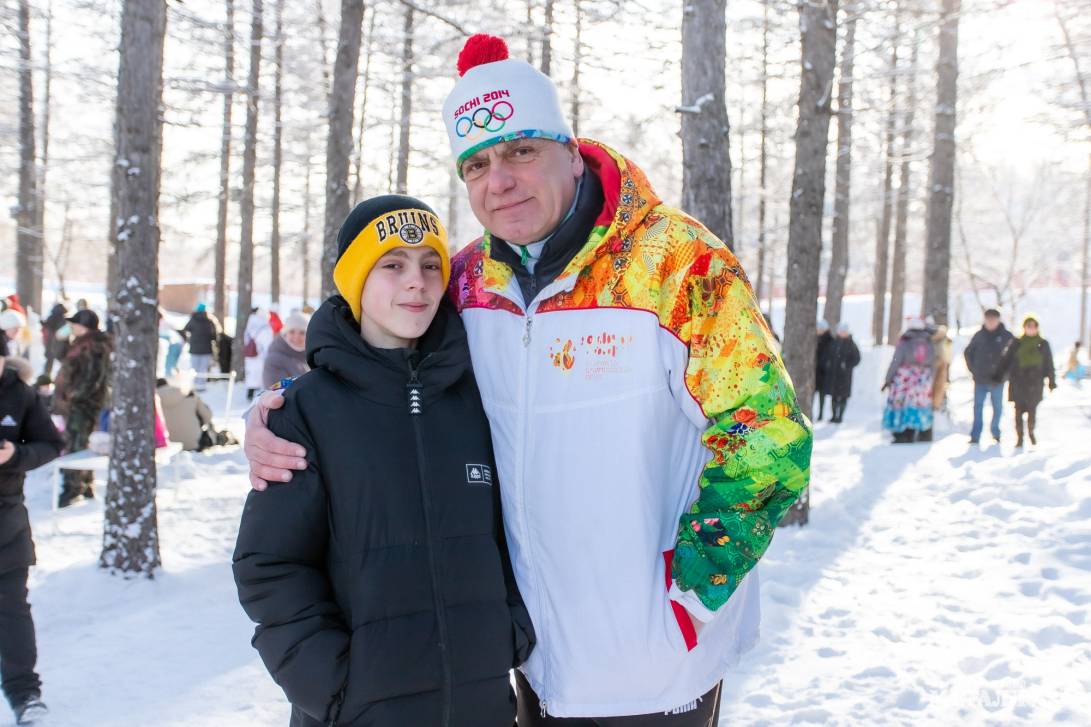 В сиянье снега и улыбок | Фотография 28