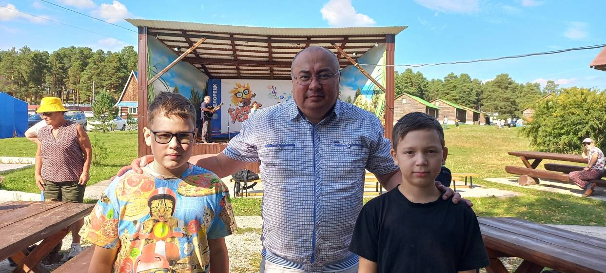Ярослав Данилов, Вячеслав Ковалёв, Лёша Юрбузов