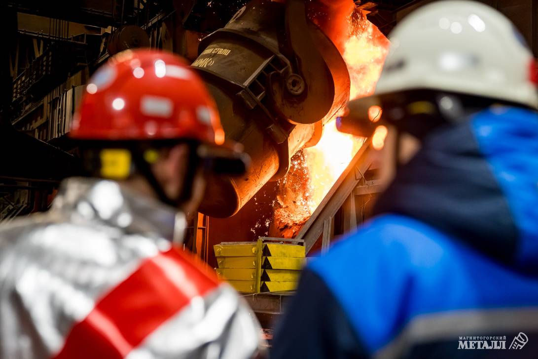 ММК выплавил 900-миллионную тонну стали | Фотография 1