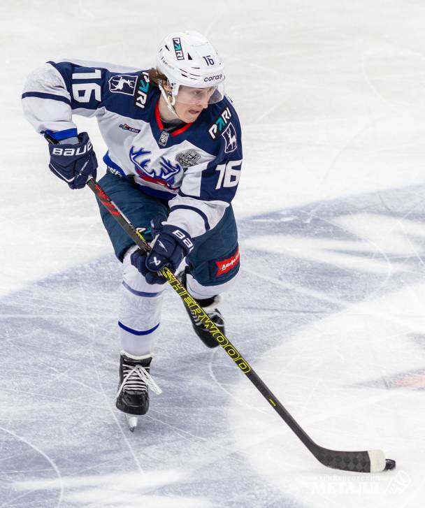 Чудеса хоккейной эквилибристики | Фотография 13