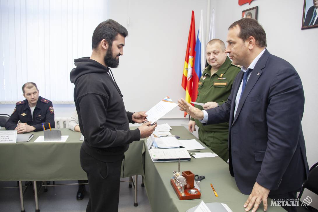 Мало призвать, надо отправить | Фотография 1